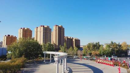上半年我市经济持续向好